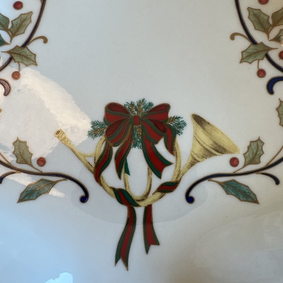 Mikasa Porcelain 8" Holiday Christmas Tree Candy Dish GOLD NIB  Trinket Holiday - Picture 3 of 7